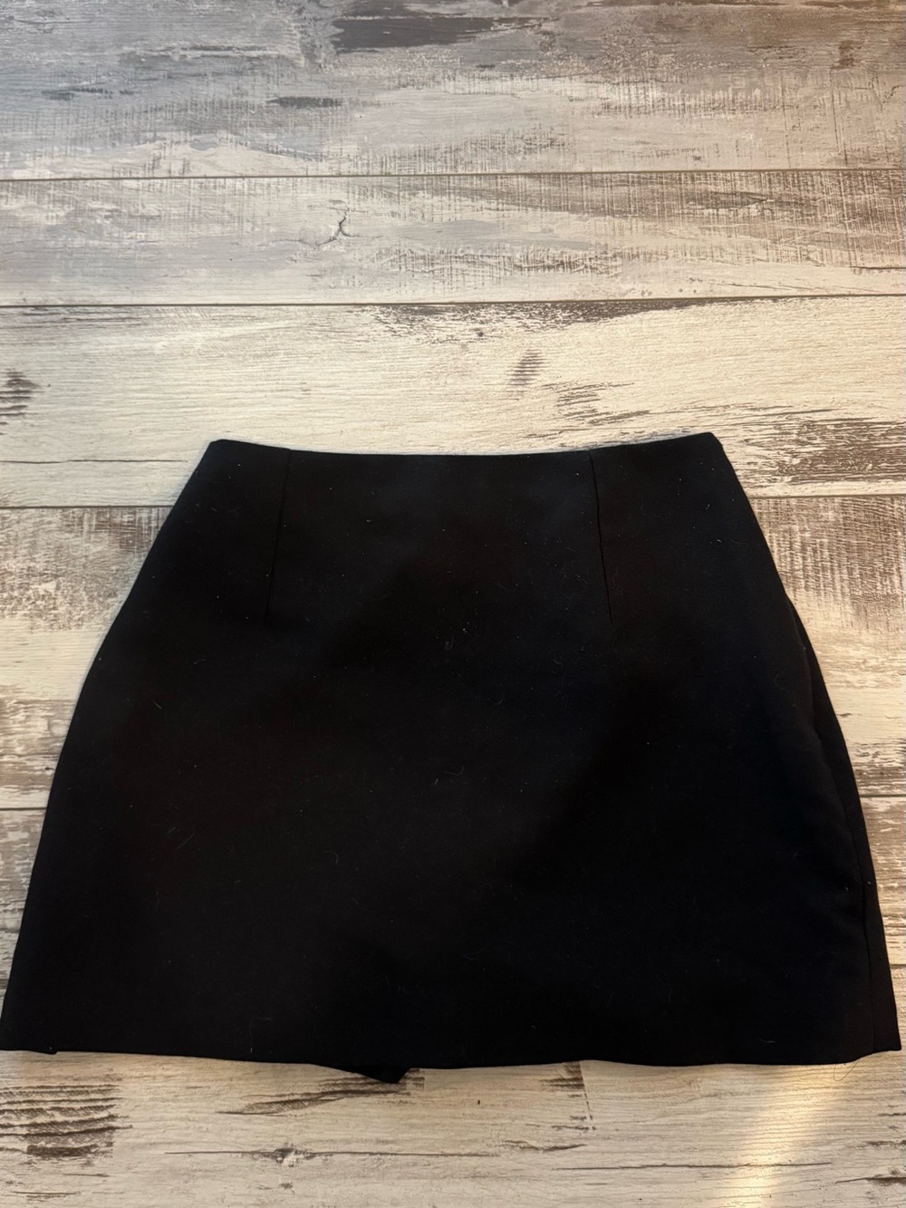 Abercrombie Scarlett mini skort